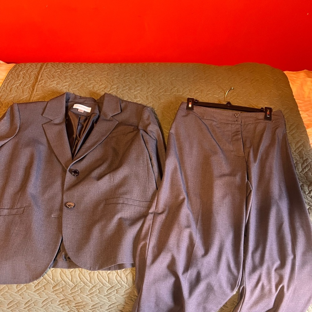 Calvin Klein Women's Gray Blazer and Pants Set size 18W pants were hemmed.